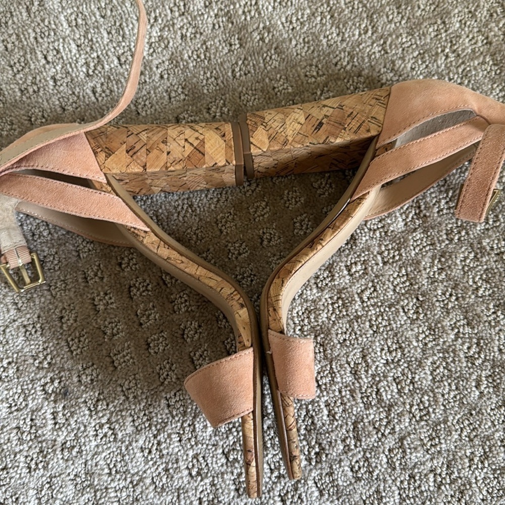 Botkier Pastel suede and cork heels 7.5 - Picture 3 of 7